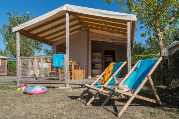 Ecolodge Safari 2 bedrooms - without toilet blocks - 19m² 2/5 Ppl. - Camping Le Bois Joly