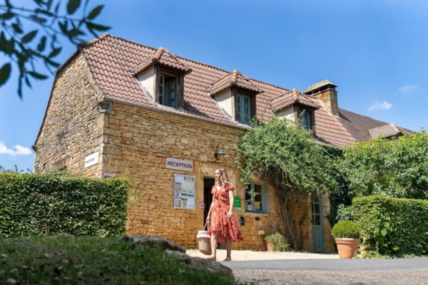 ROMANEE Grottes de Roffy