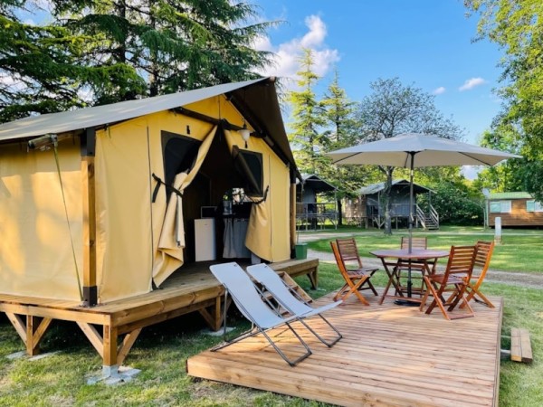 Safari Lodge / 2 bedrooms - terrace 1/5 Ppl. - Camping Quercy Vacances ****