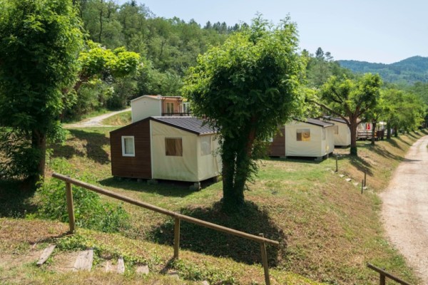 Mobile-Home Tithome 21m² - Standard - 2 bedrooms - Without sanitary - canvas terrace 4/5 Ppl. - Flower Camping Mas de Champel
