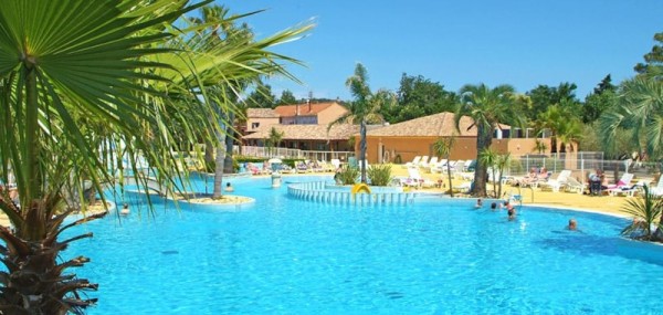 Camping Resort Les Champs Blancs