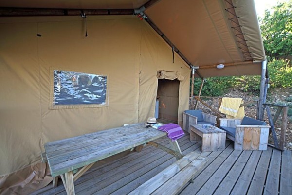 Tente Safari 35m² - 2 chambres 2/5 Pers. - Camping naturiste Verdon Provence
