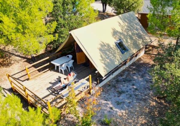 Cabane du trappeur 24 m² - 1 chambre 1/2 Pers. - Camping naturiste Verdon Provence