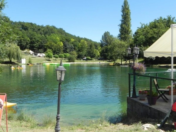 Camping Les 2 Lacs
