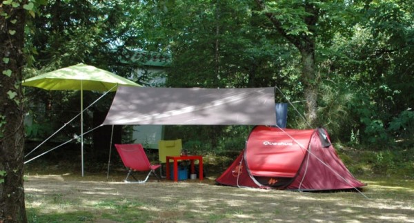 Forfait Naturel : Pitch + 1 car + tent , caravan or camping-car 2/6 Ppl. - Camping Ushuaïa Villages les Pialades