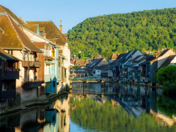 Camping Ecologique LA ROCHE D'ULLY