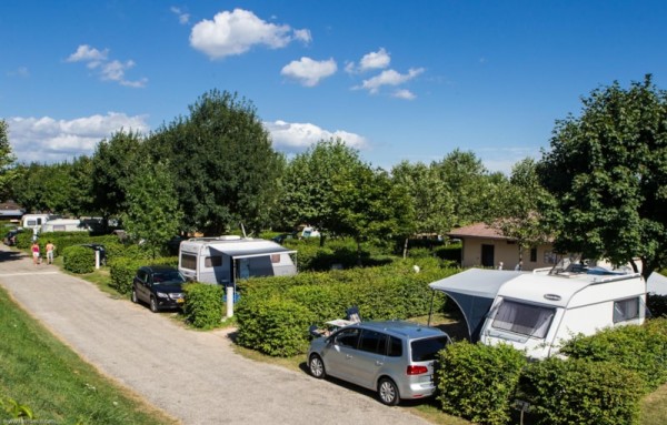 Comfort Package + electricity 2/6 Ppl. - Camping La Grappe Fleurie