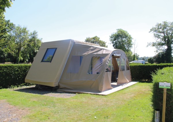 Coco Sweet 2 bedrooms  - 16 m² - XXL awning -  No shower 4 Ppl. - Camping Le Picard