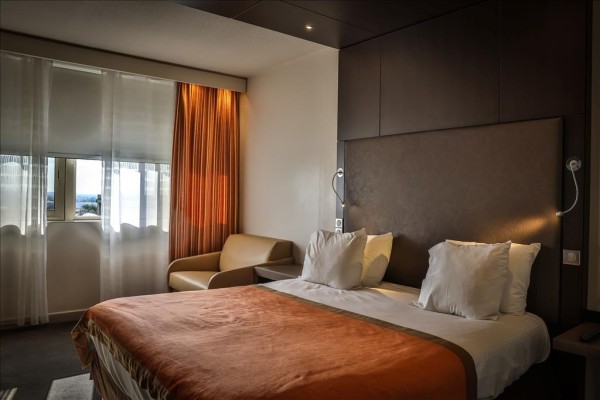 Double room - Standard with shower - Hotel & Spa Vatel