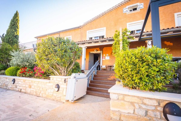 Le Saint Genies Uzes