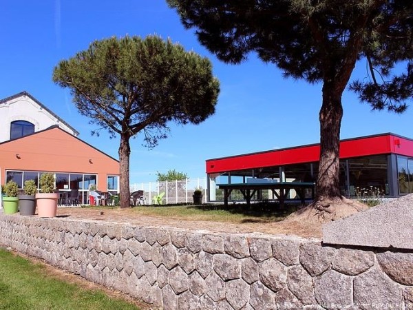 Camping Au Bois Du Cé, PUY DU FOU ®
