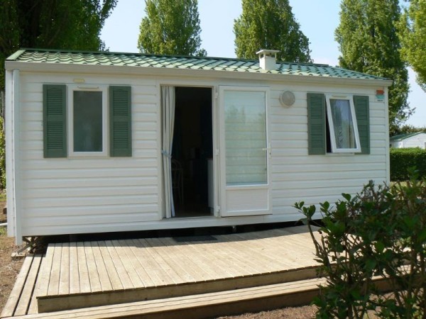 Mobile home Standard 23m² 2 bedrooms + terrace 4 Ppl. - Camping La Promenade