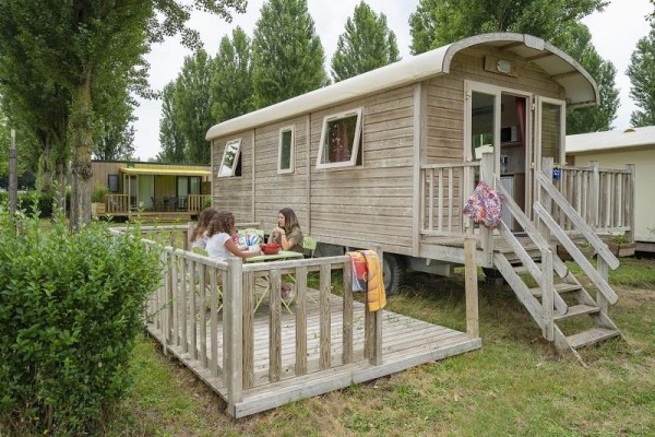 Gipsycar 28m² 2 bedrooms 4 Ppl. - Camping La Promenade
