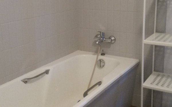 APPARTEMENT balcon - Location Appartement N°131/Semaine - HOTEL BELLEVUE