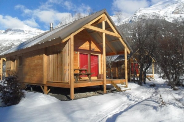 Les chalets Huttopia de Bourg-St-Maurice