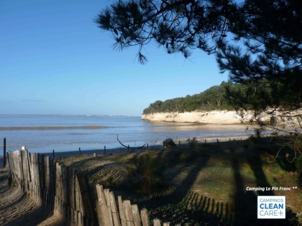Camping le Pin Franc