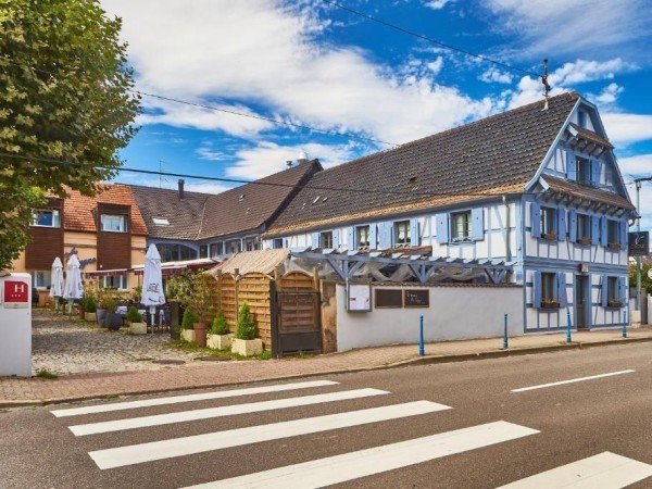 Logis Hôtel Au Cygne